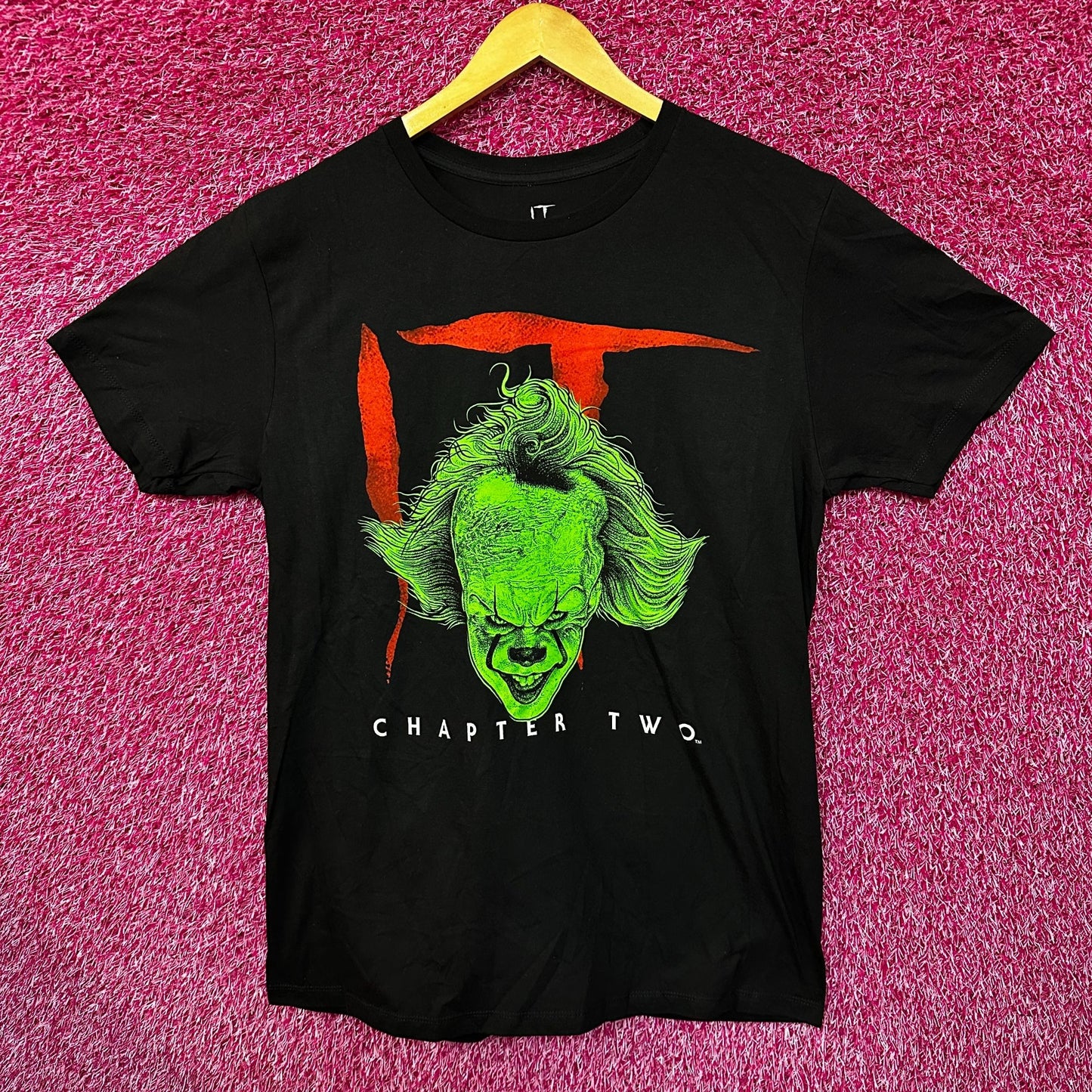 IT Chapter Two Neon Pennywise Horror Movie Promo Tee L