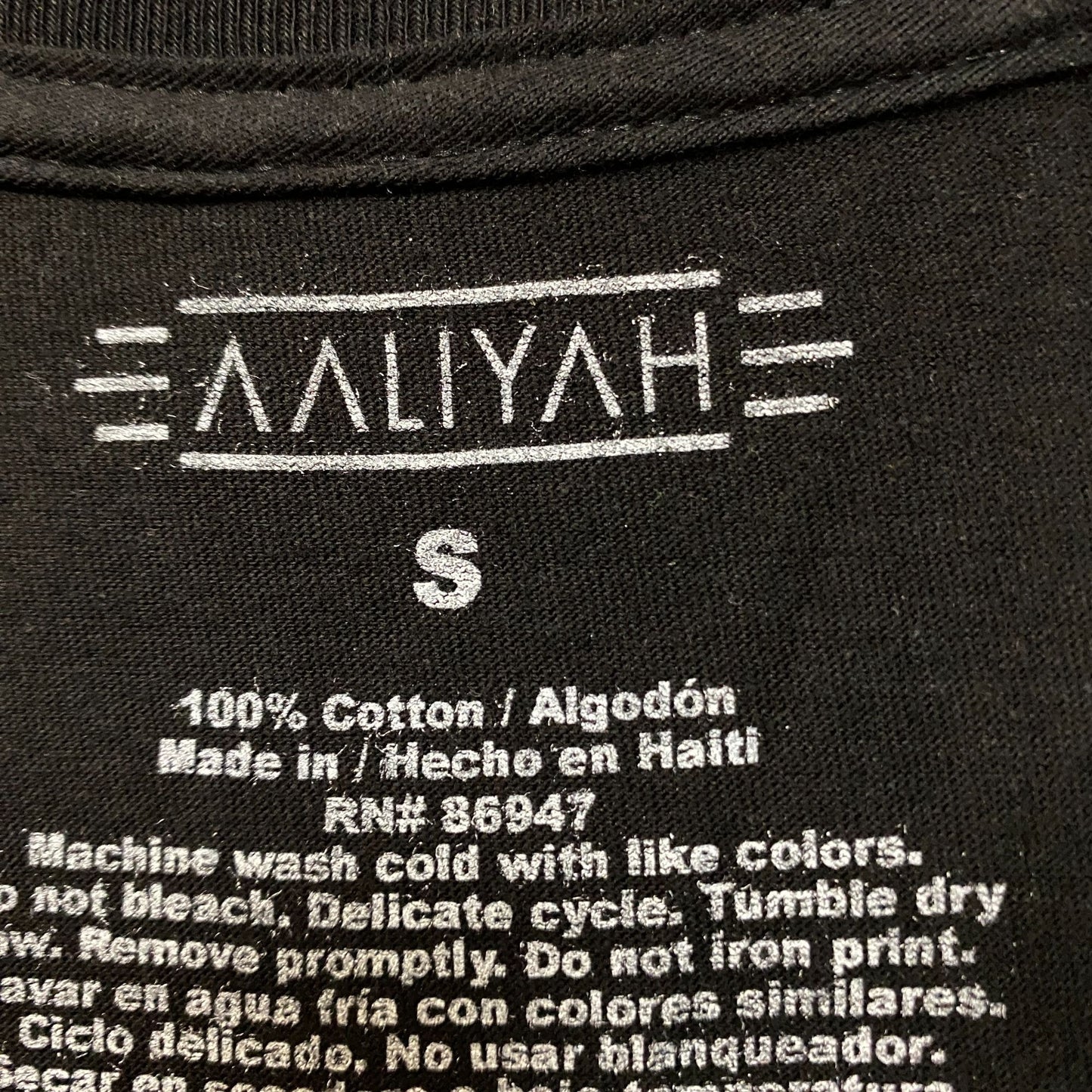 Aaliyah RNB 90s Retro Style Tshirt size Small