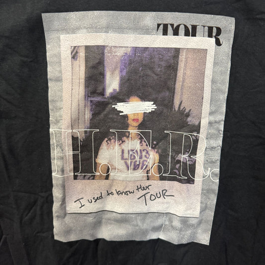 HER I Used to Know Her Tour Dates Polaroid Urban Pop Tee M