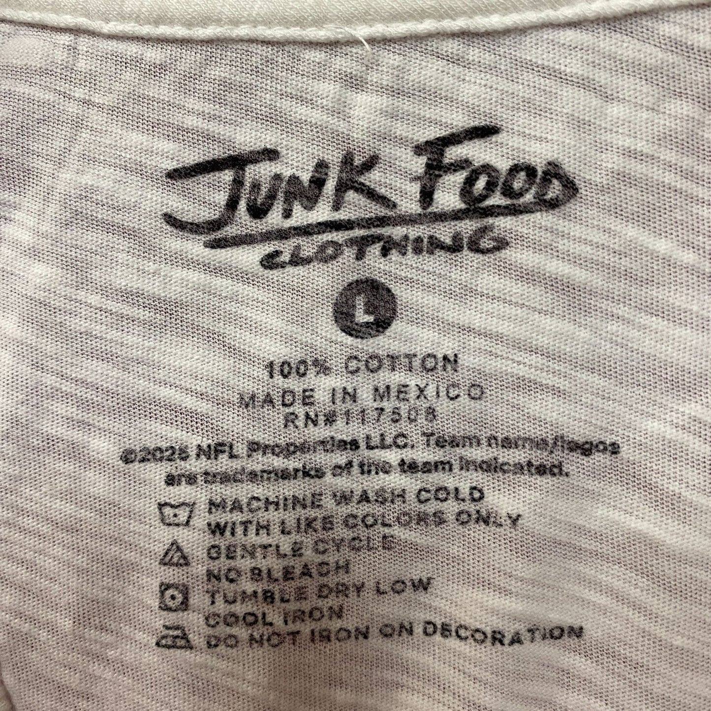 Junk Food Clothing NFL New England Patriots Game Time Women's Mock Neck Crop Tee Large