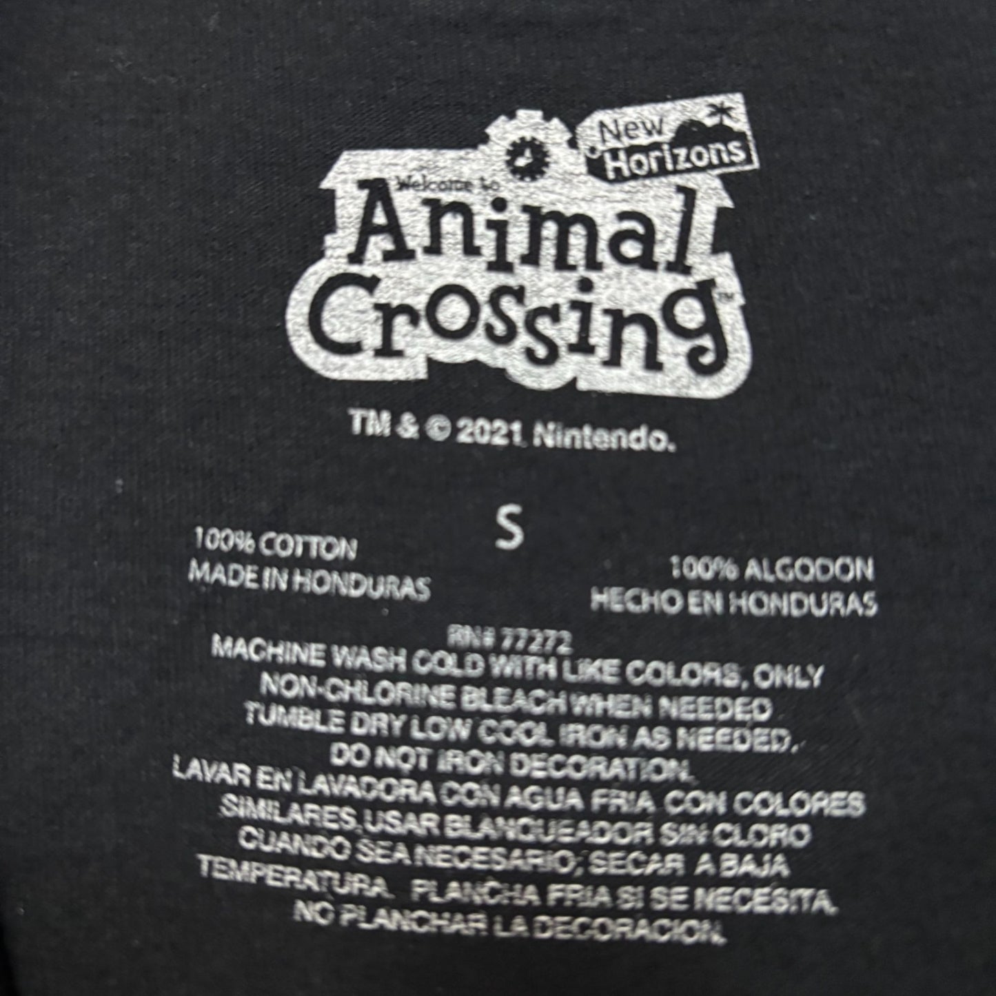 Animal Crossing: New Horizon Grid Graphic Design T-Shirt Small