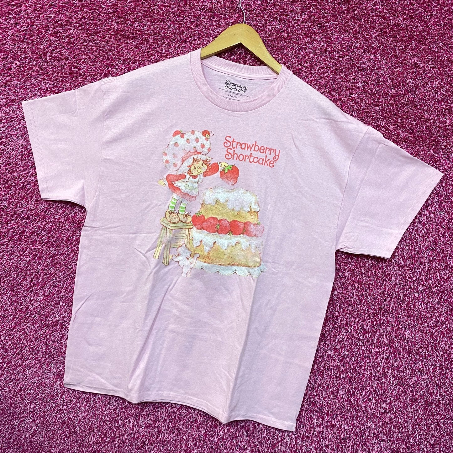 Strawberry Shortcake Custard Giant Pastry Cake Promo Tee L