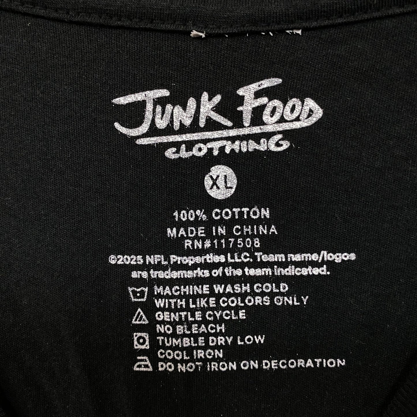 Junk Food Clothing Philadelphia Eagles Timeout Long Sleeve Crop Tee XL