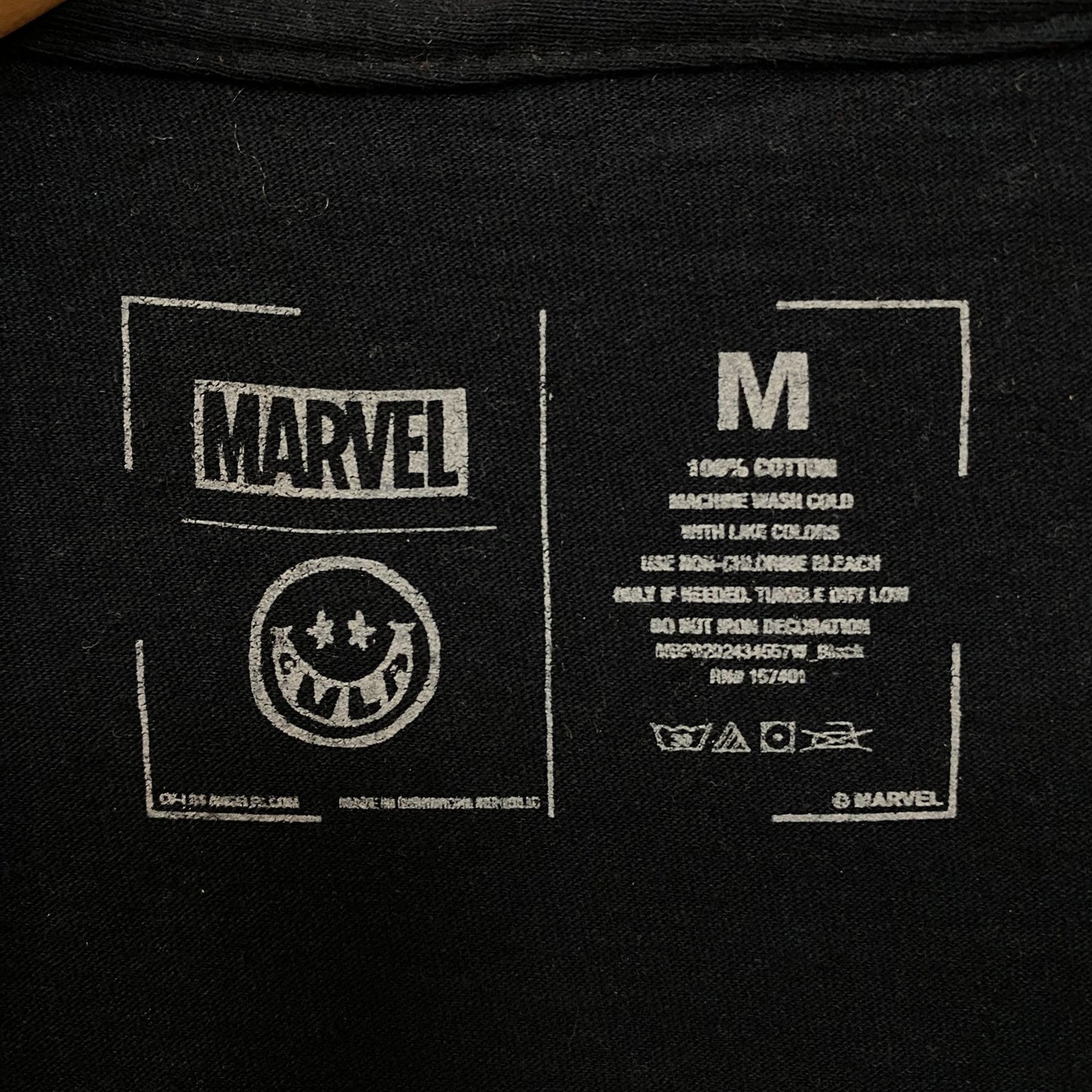 Marvel Black Panther: Wakanda Forever Sigil Graffiti Graphic T-Shirt Medium
