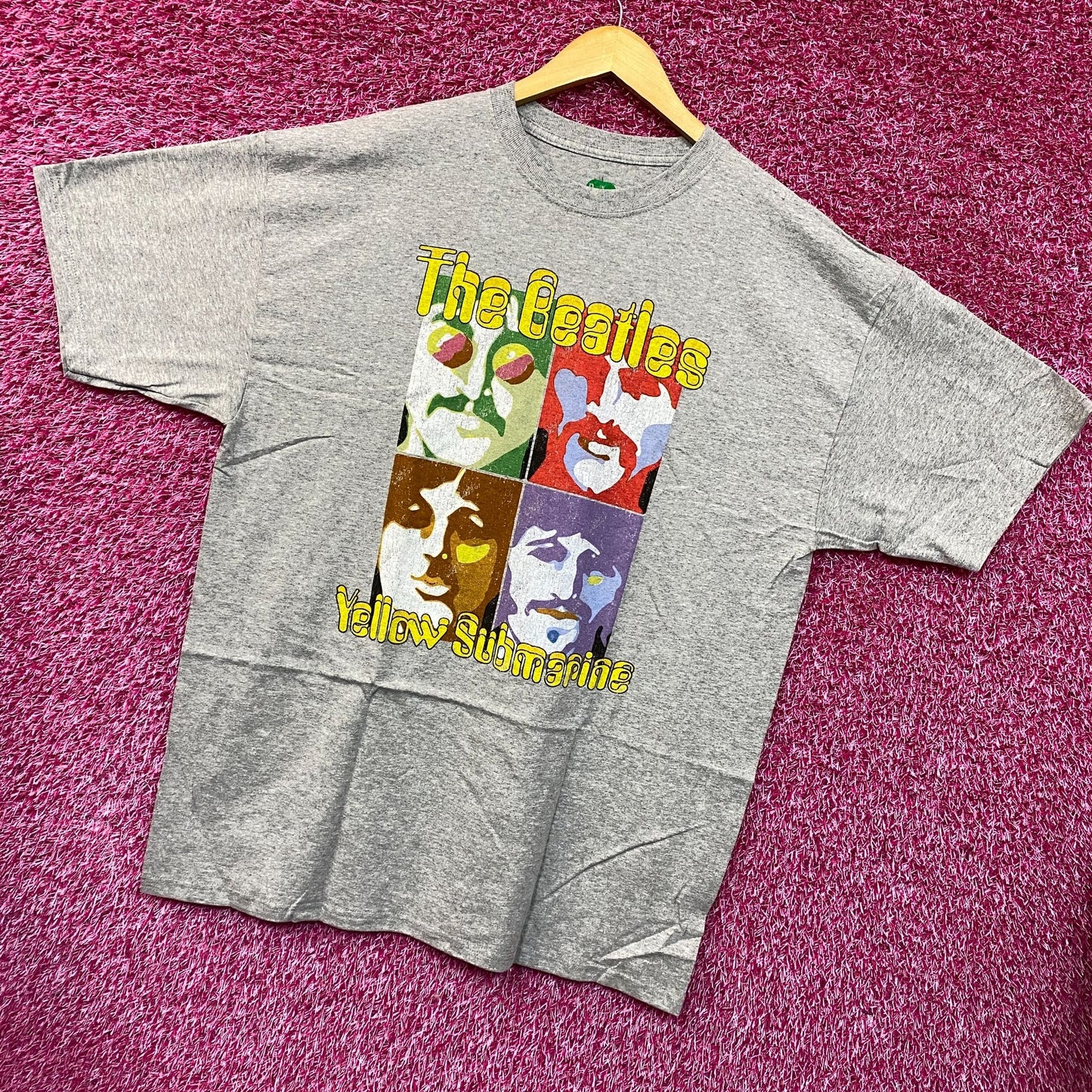 The Beatles Yellow Submarine Rock Tshirt size Extra Large