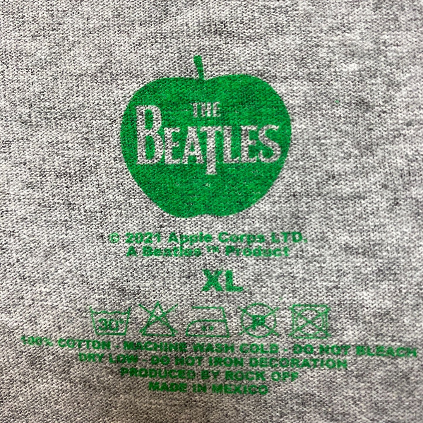 The Beatles Yellow Submarine Rock Tshirt size Extra Large