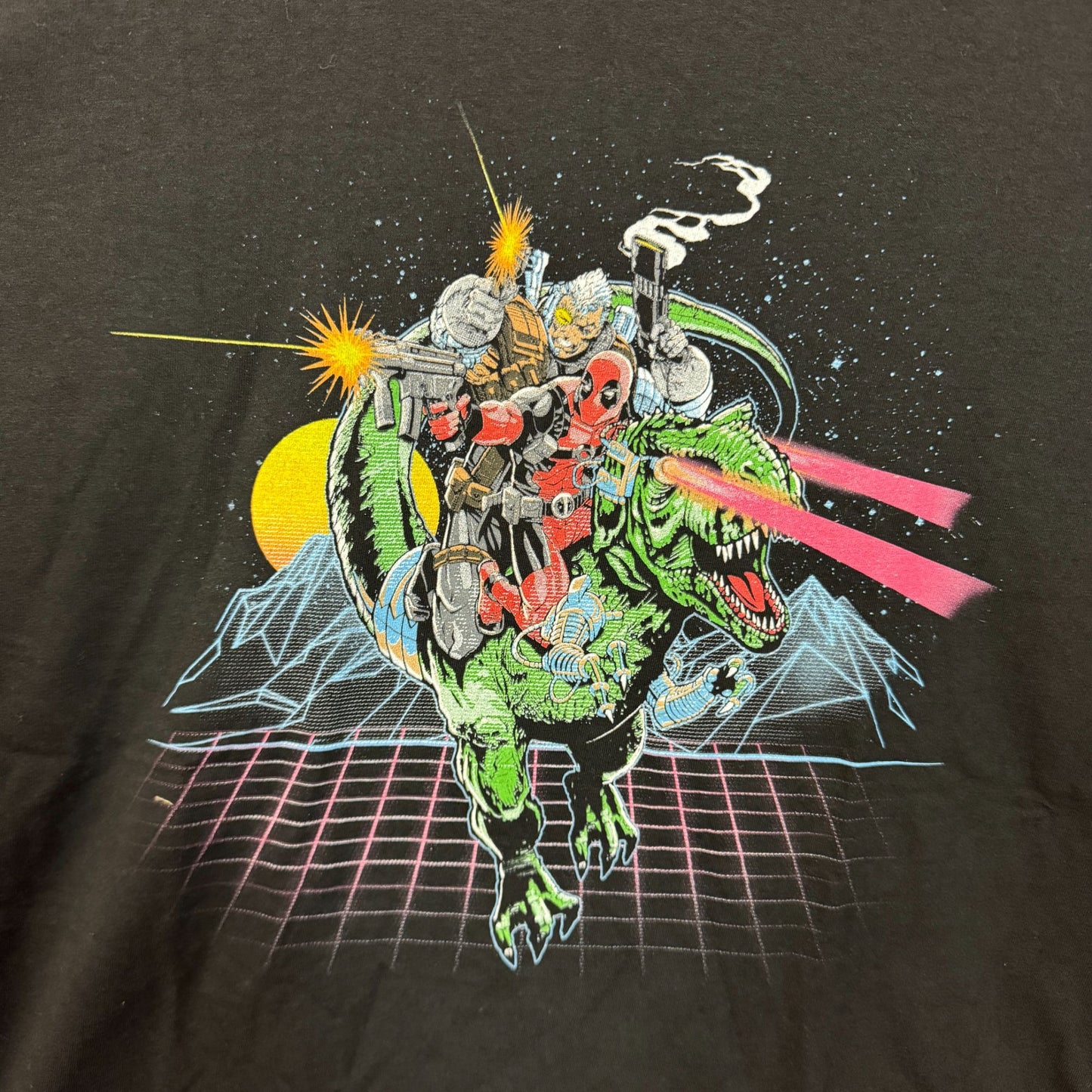 Deadpool Riding a Trex T-shirt size 2xl