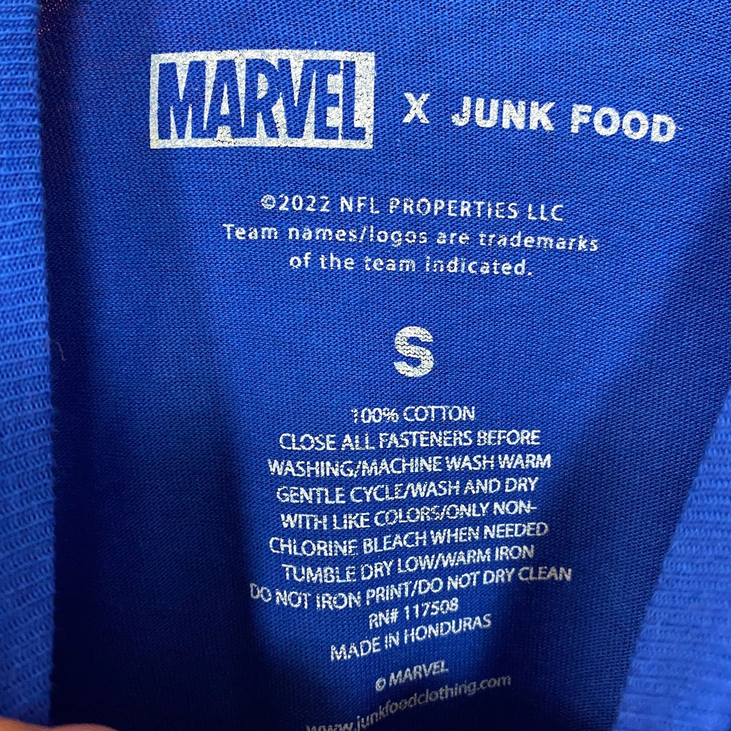 Junk Food X Marvel The Avengers Lineup Indianapolis Colts T-Shirt Small
