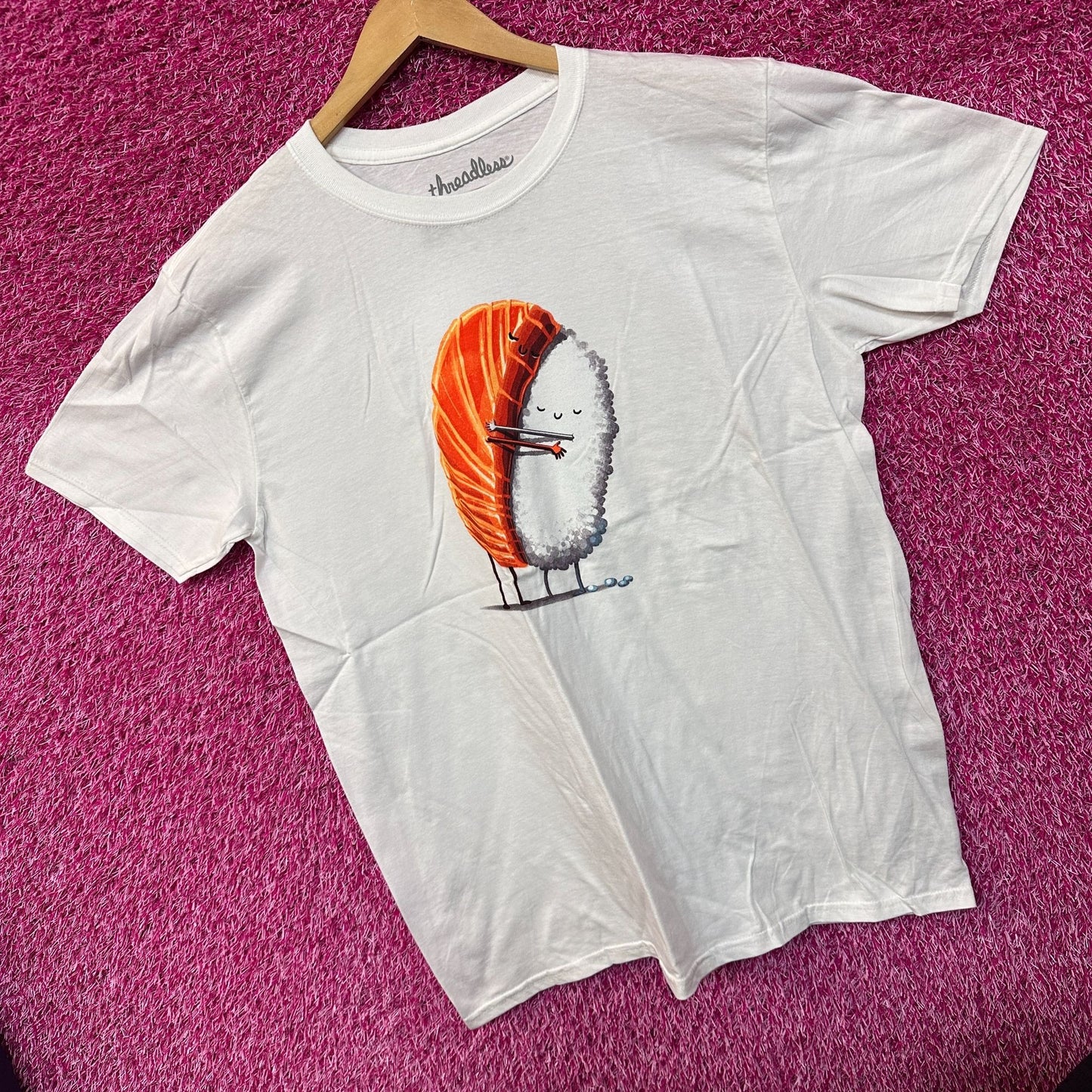 Sushi Hug Salmon & Rice Snuggle Kawaii Art Threadless Tee L