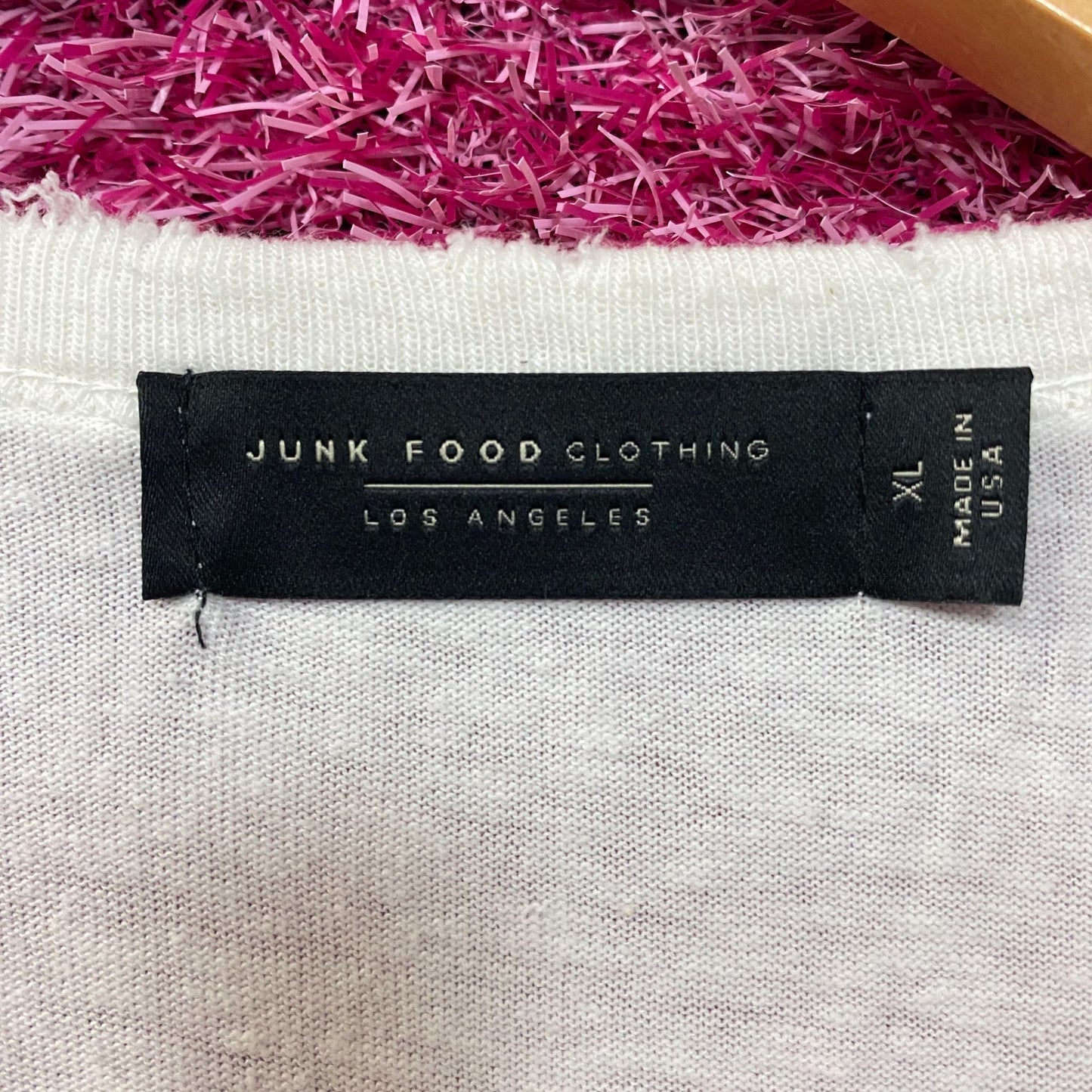 Junk Food Clothing Women's Paris France Original Vintage Style Tee XL