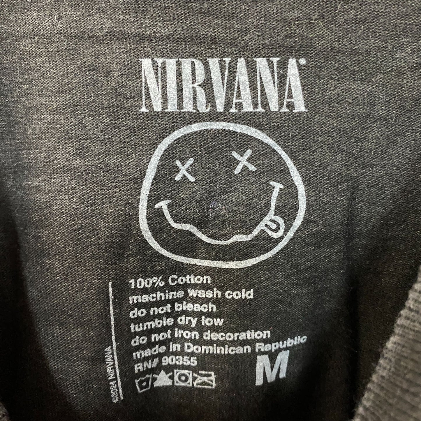 Nirvana Silver Grunge RockBand T-Shirt Medium