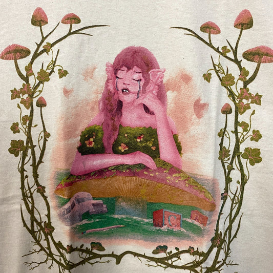 Melanie Martinez Trilogy Tour Beige Tshirt size Medium