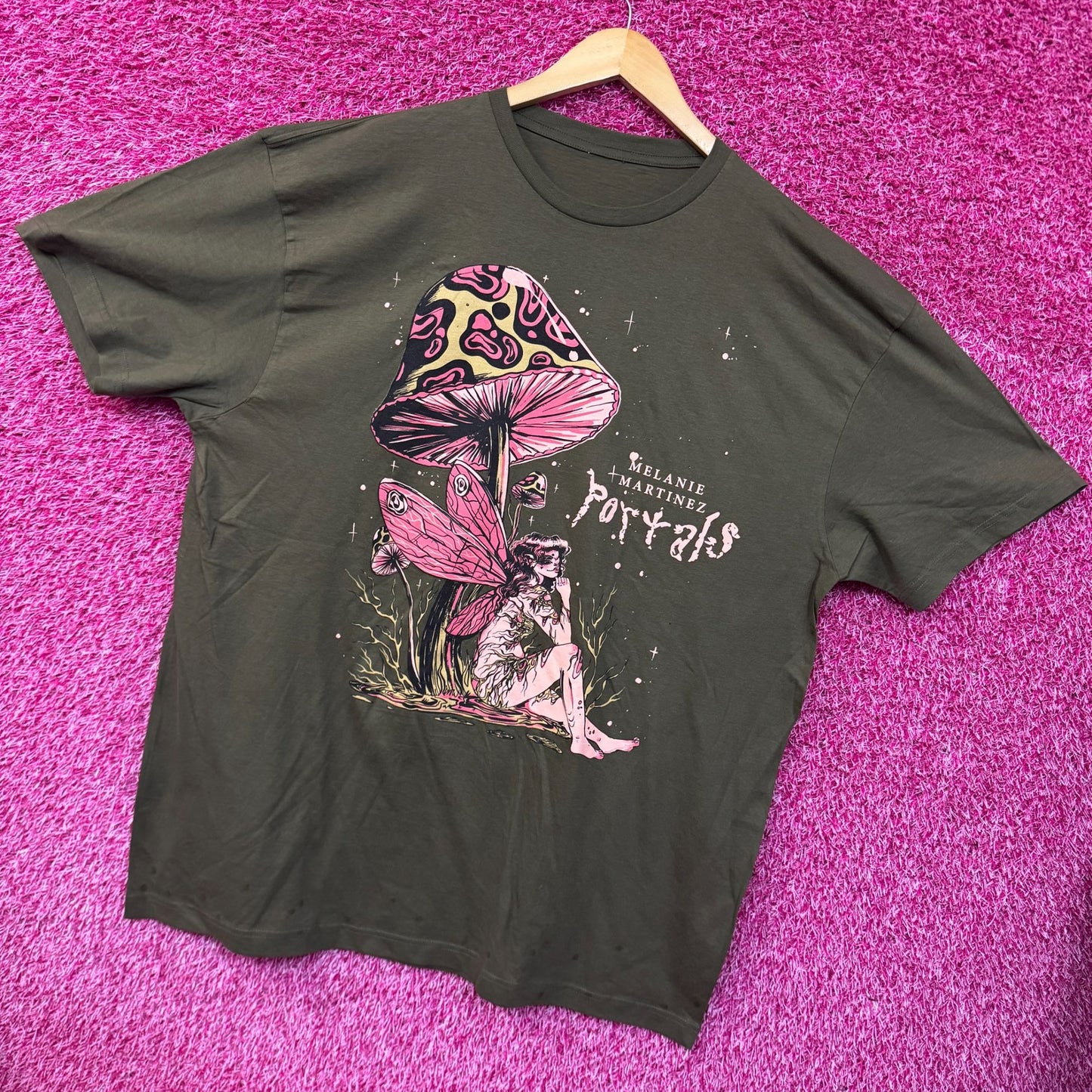Melanie Martinez Portals Mushroom Pixie Electro-Pop Tee XXL