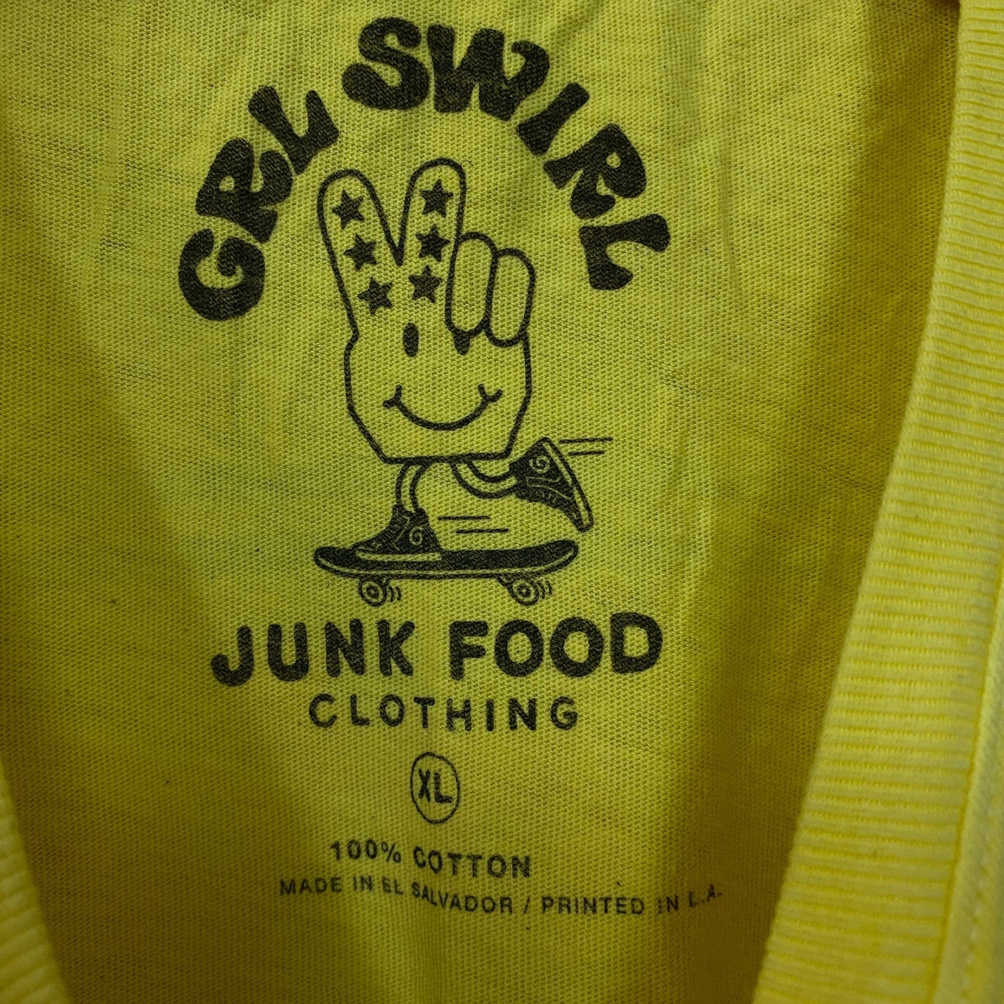 Junk Food Clothing GrlSwirl Skater Graphic Women's Vintage Style Tee XL