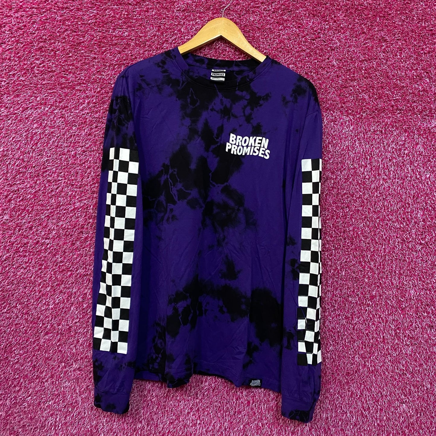 Broken Promises Street wear Purple/black Tie Dye Long Sleeve Tshirt size XL