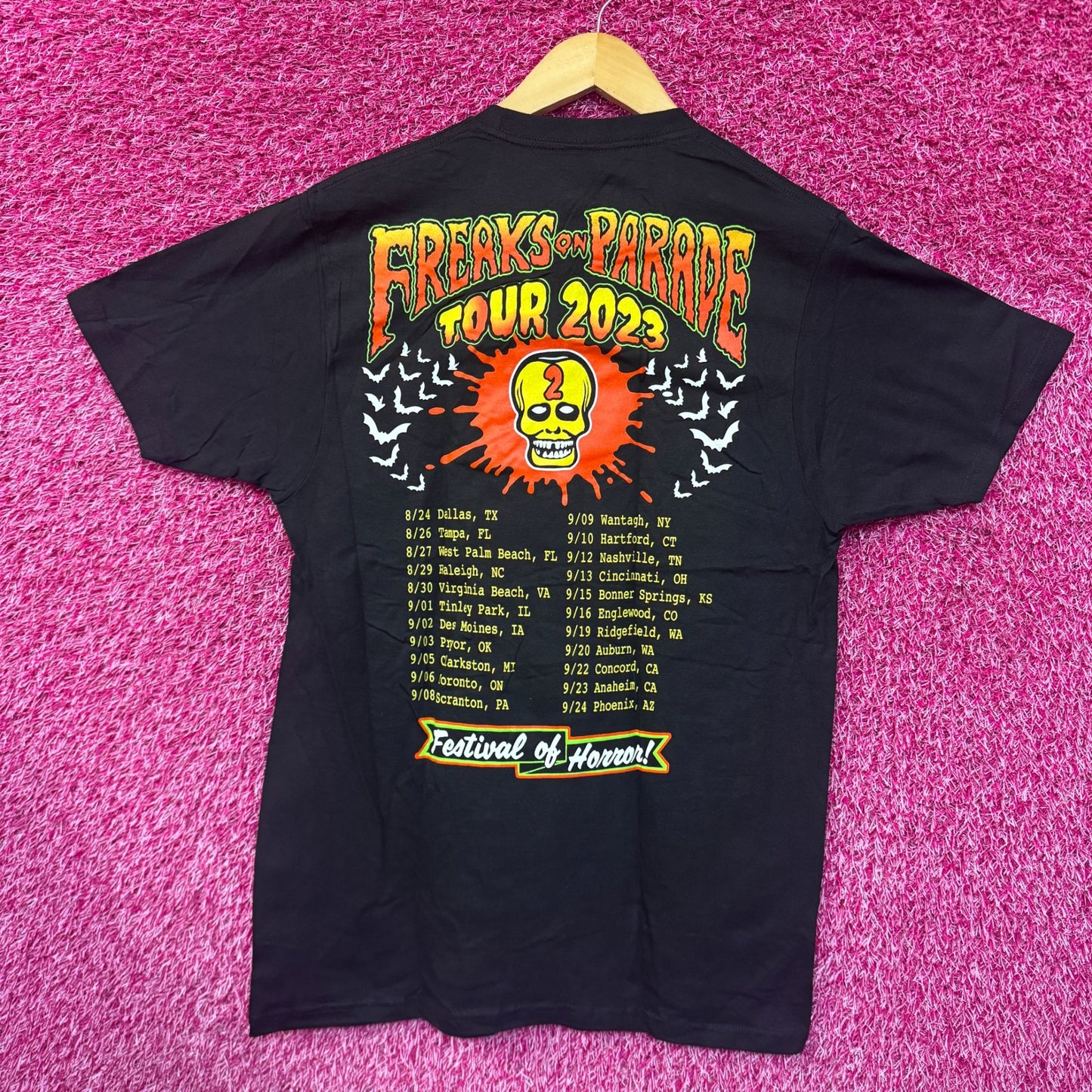 Rob Zombie Freaks on Parade Tour Industrial Rock Band Tee M
