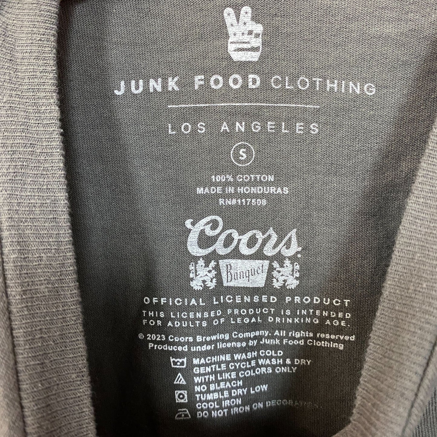 Coors Banquet Rooted in the West Vintage Style T-Shirt Small