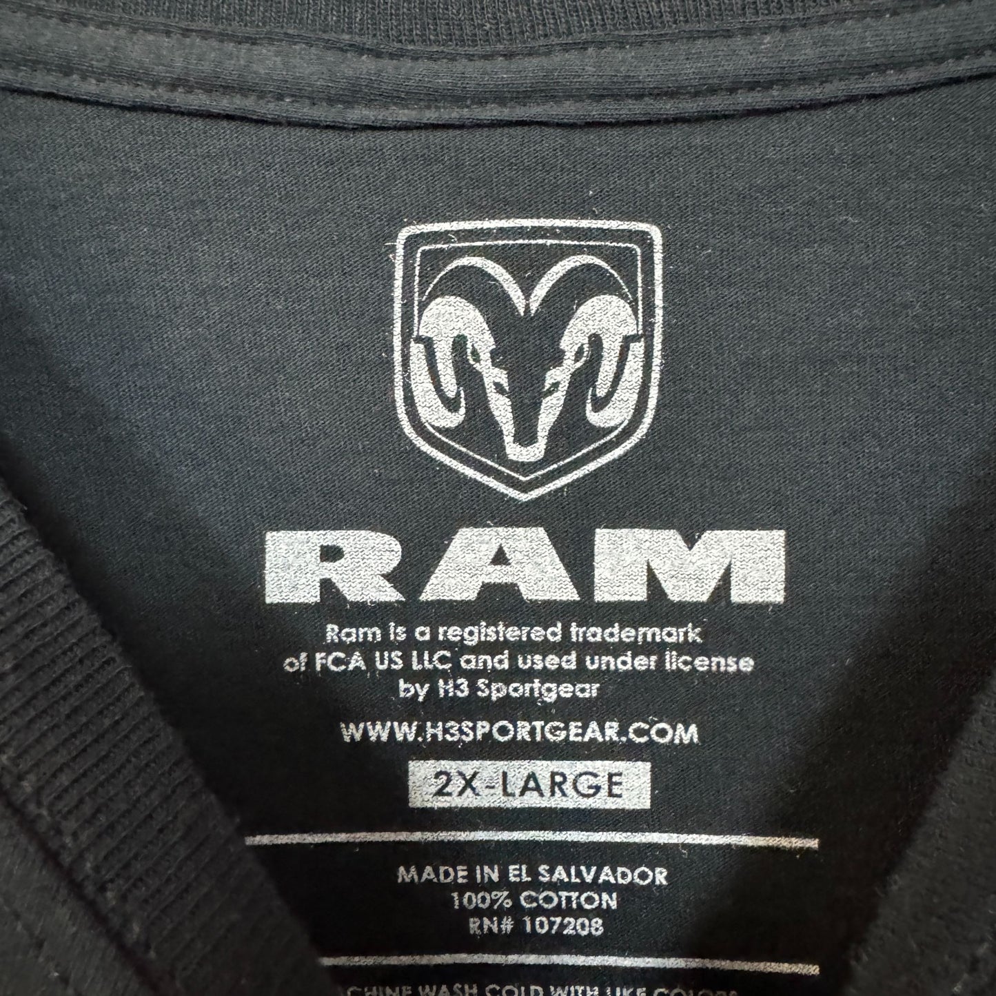 Guts Glory Rams logo T-shirt size 2XL