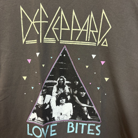 Def Leppard Love Bites bites rock tshirt size medium