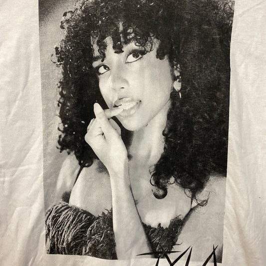 Tyla We Wanna Party Album Poster T-Shirt Medium