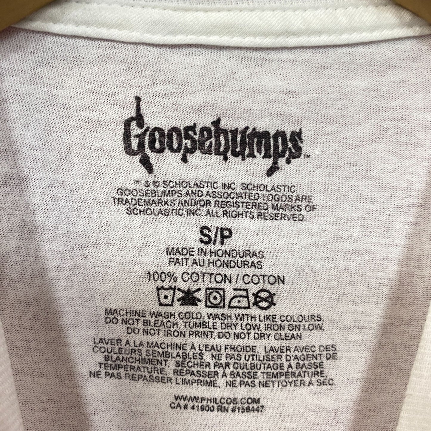 Goosebumps RL Stine Horror Series Cover Art Collage Tee Small
