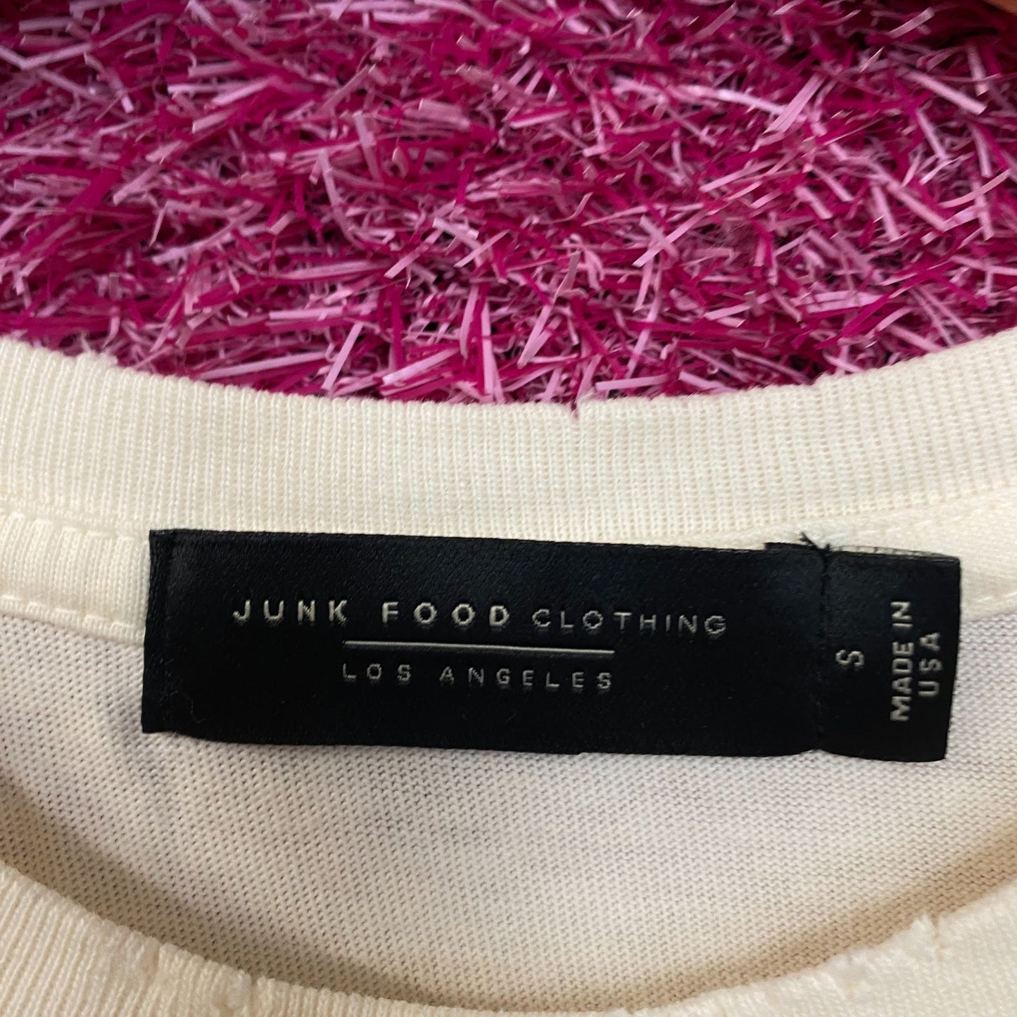 Junk Food Clothing Bucking Charming Vintage Style T-Shirt Small