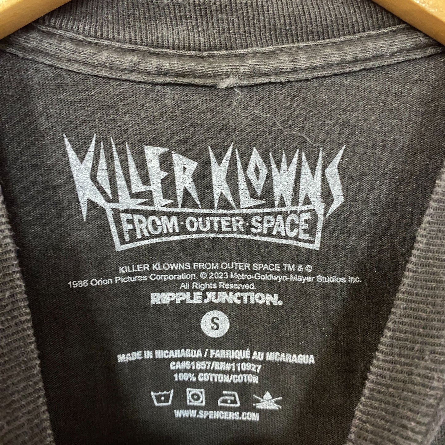 Killer Klowns From Outer Space Graphic Design T-Shirt Small