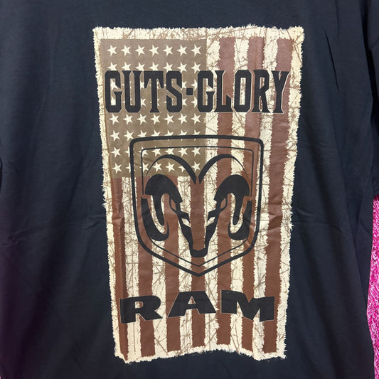 Dodge Rams Guts n Glory Classic Car Tshirt Size XL