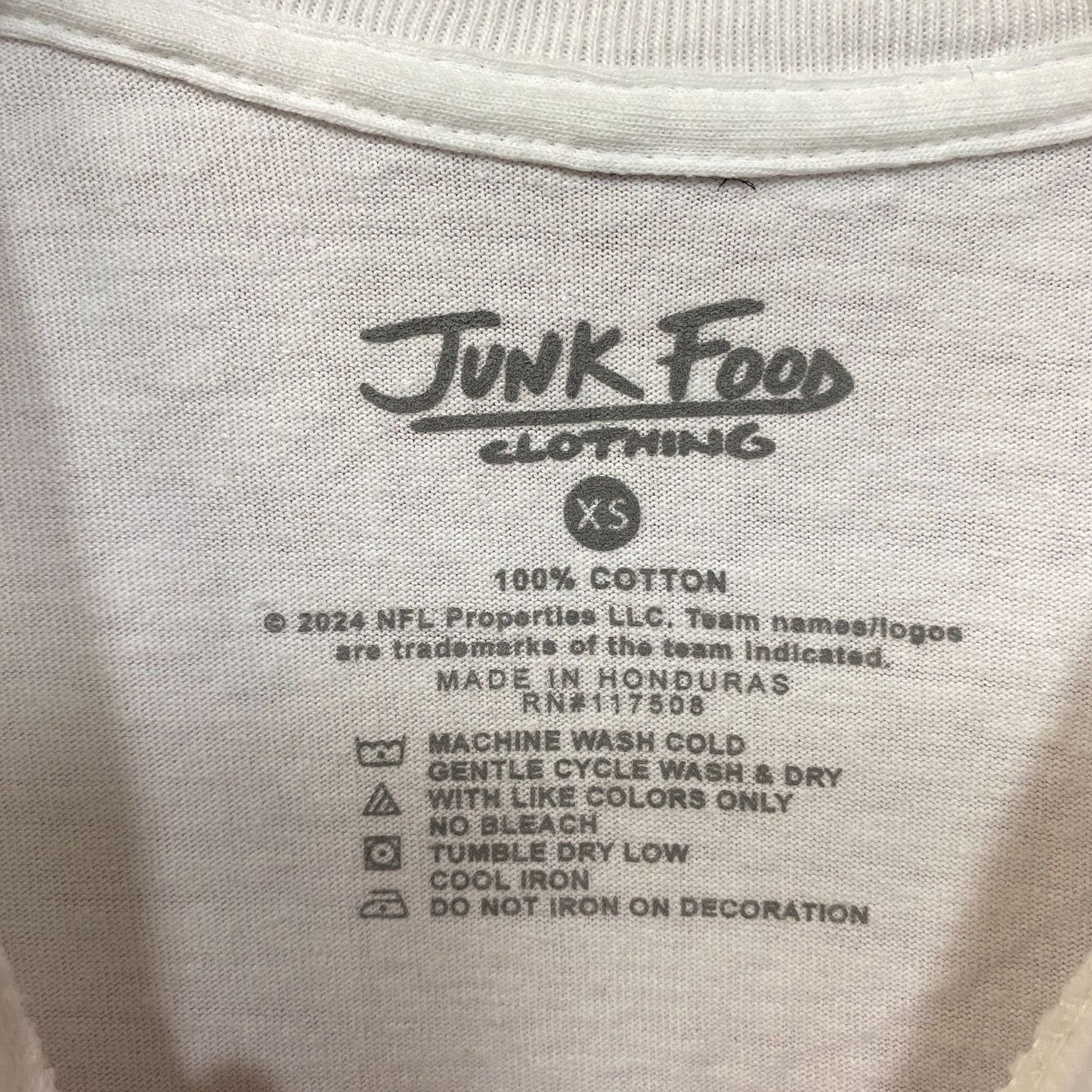Junk Food Clothing NFL Cincinnati Bengals Helmet Logo T-Shirt XS