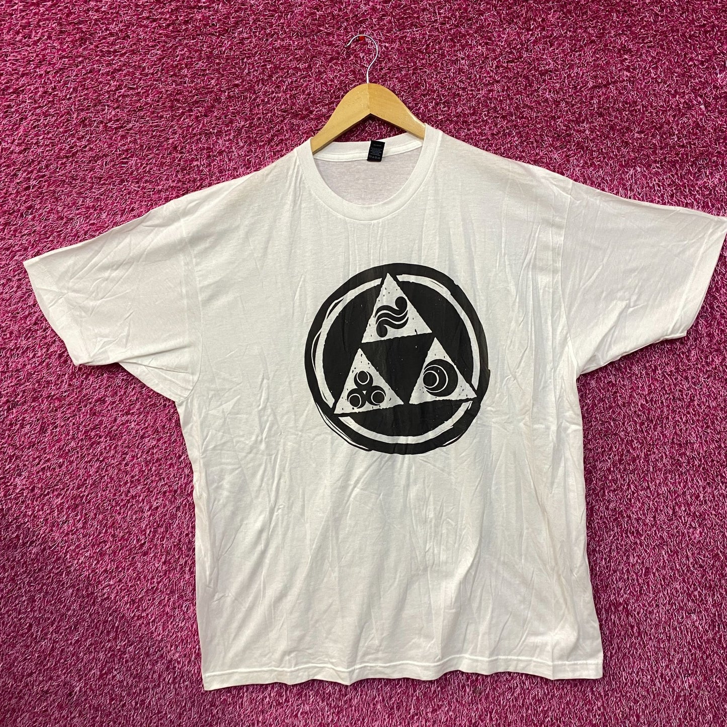 The Legend of Zelda Triforce Elements Logo T-Shirt 2XL