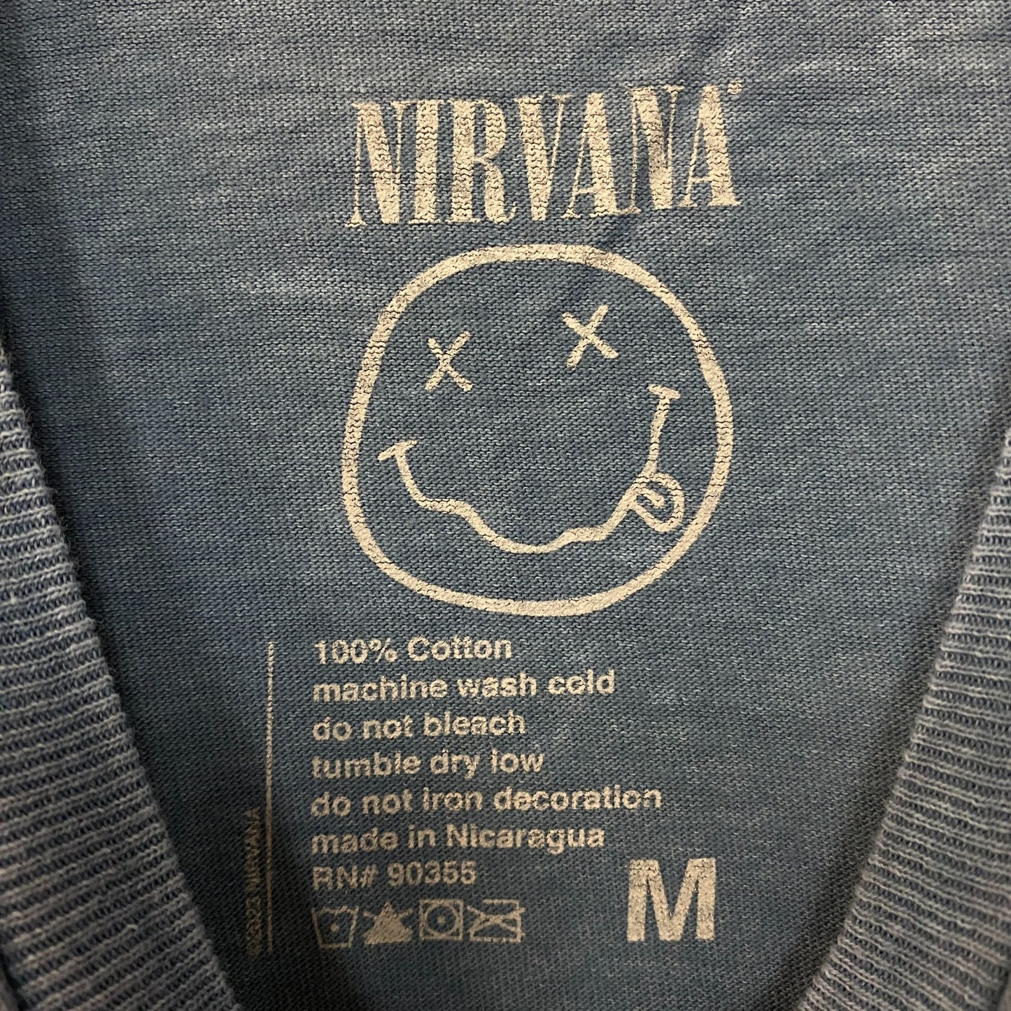 Nirvana Nevermind Dead Smiley Graphic Grunge Band T-Shirt Medium