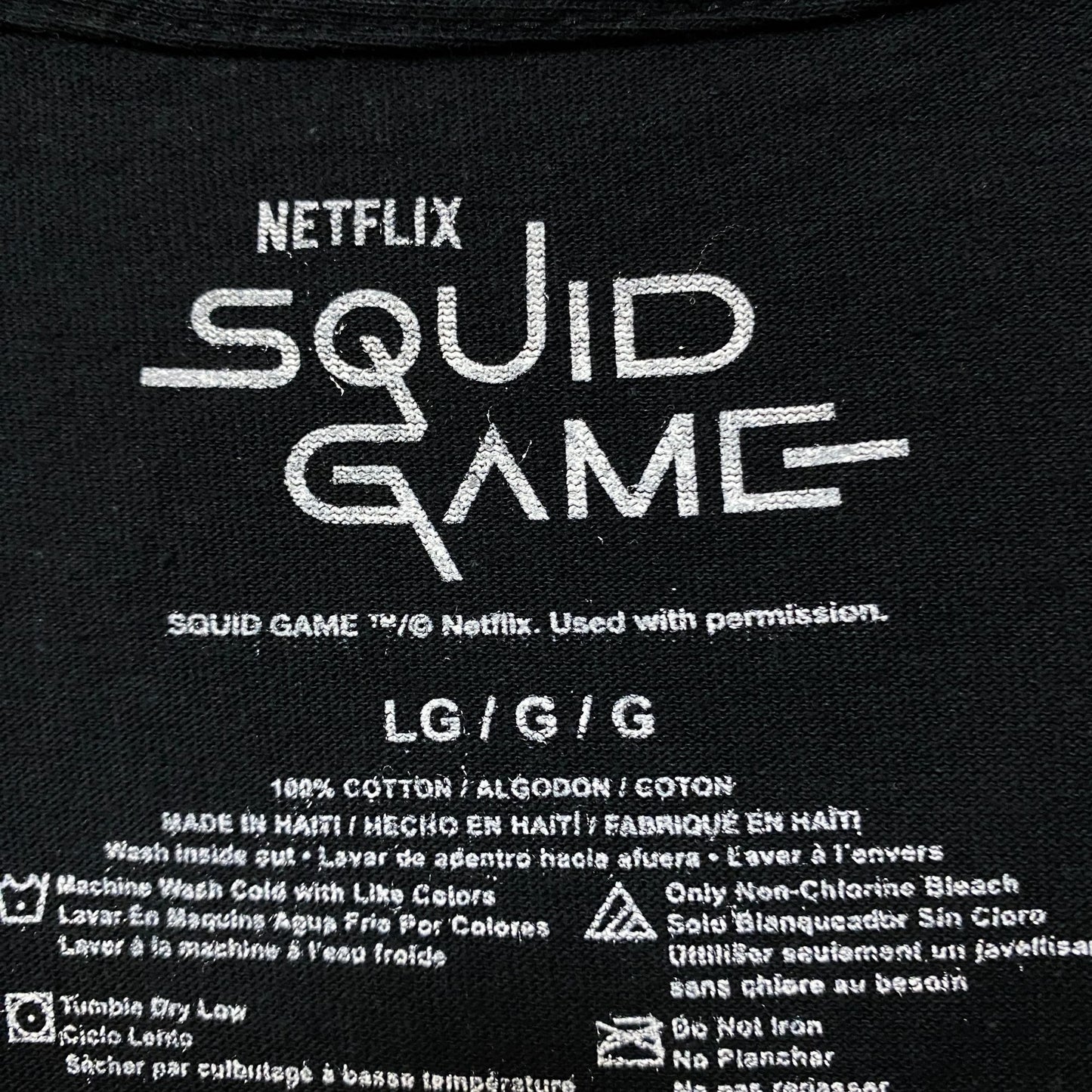 Squid Game Red Light Green Light Game Netflix Sereis Tee L