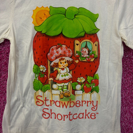 Strawberry Shortcake Strawberry Cottage T-shirt size small