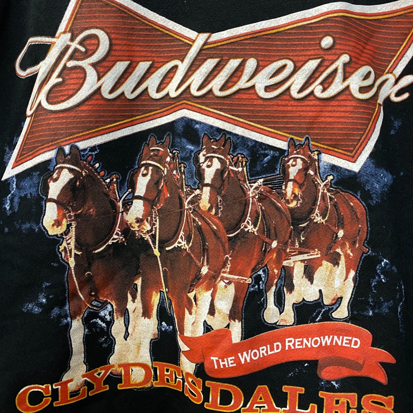 Junk Food Budweiser Clydesdales Beer Crewneck Sweater Small