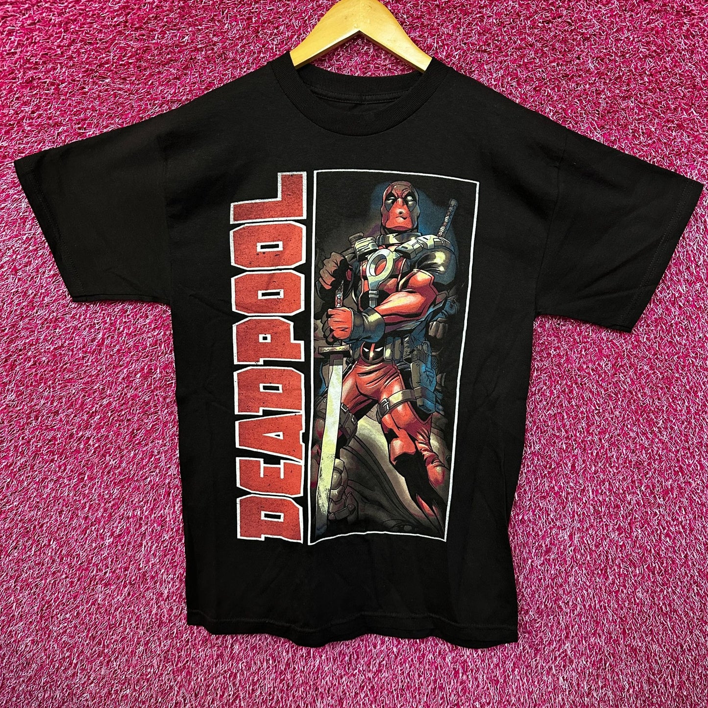 Deadpool Ultimate Timeline Wade Wilson Marvel Comics Tee M