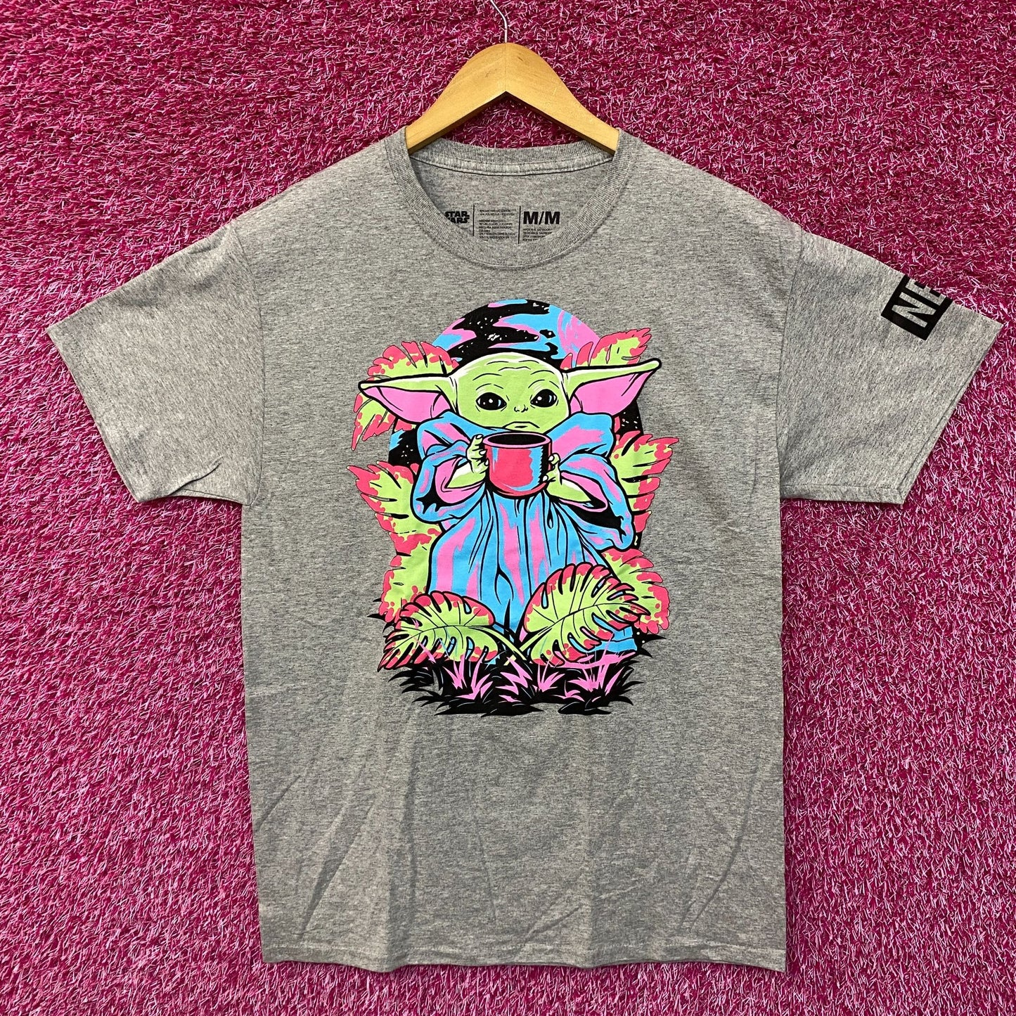 Star Wars Grogu Neon Tshirt size medium