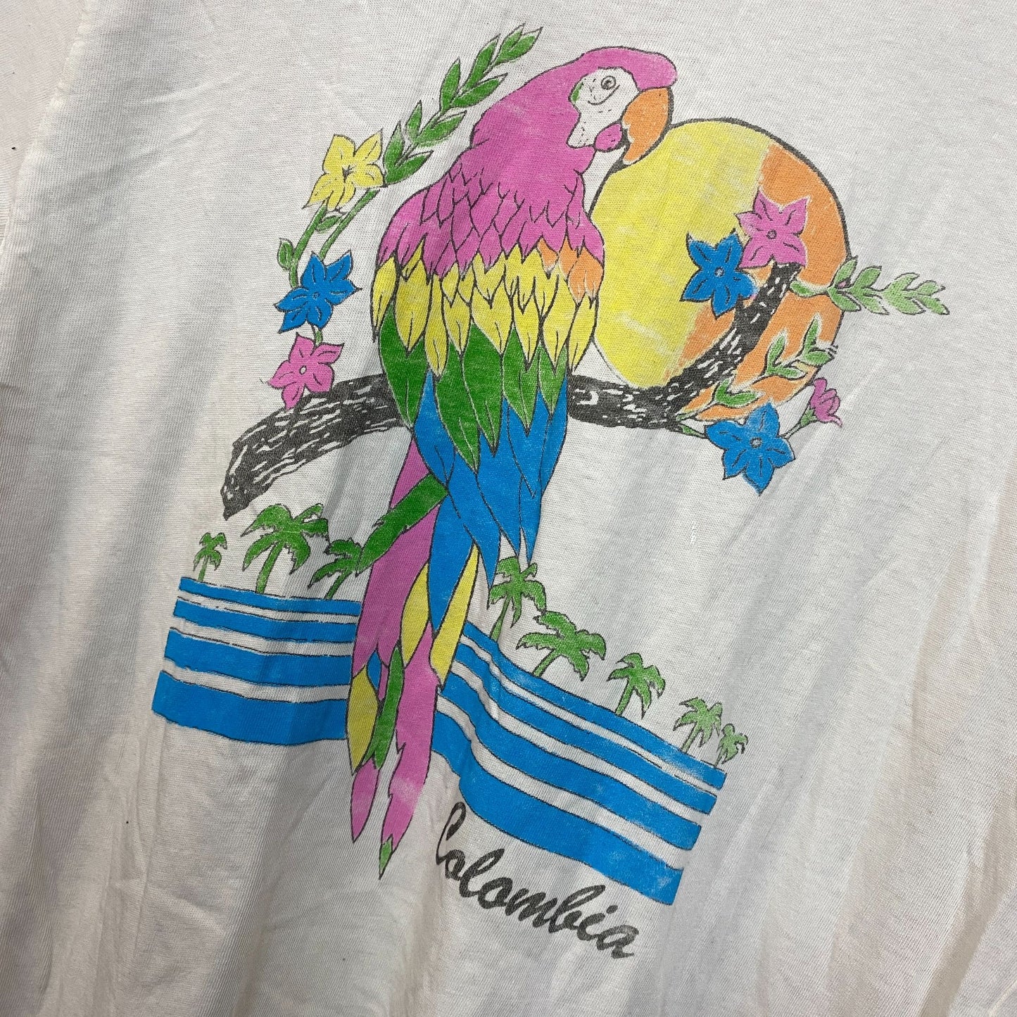 Colombia Tourism Parrots Beaches Tropical Flowers Tee L