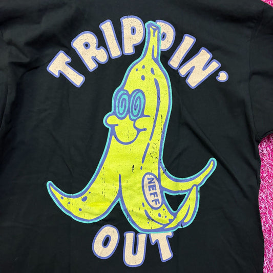 Neff Trippin Out Bannana T-shirt size medium