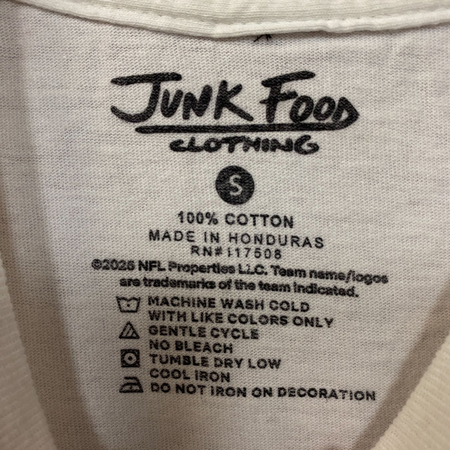 Junk Food Clothing NFL San Francisco 49ers Rushing Flea Market T-Shirt Small