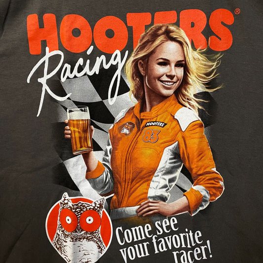 Hooters Racing Come See Your Favorite Racer T-Shirt Medium