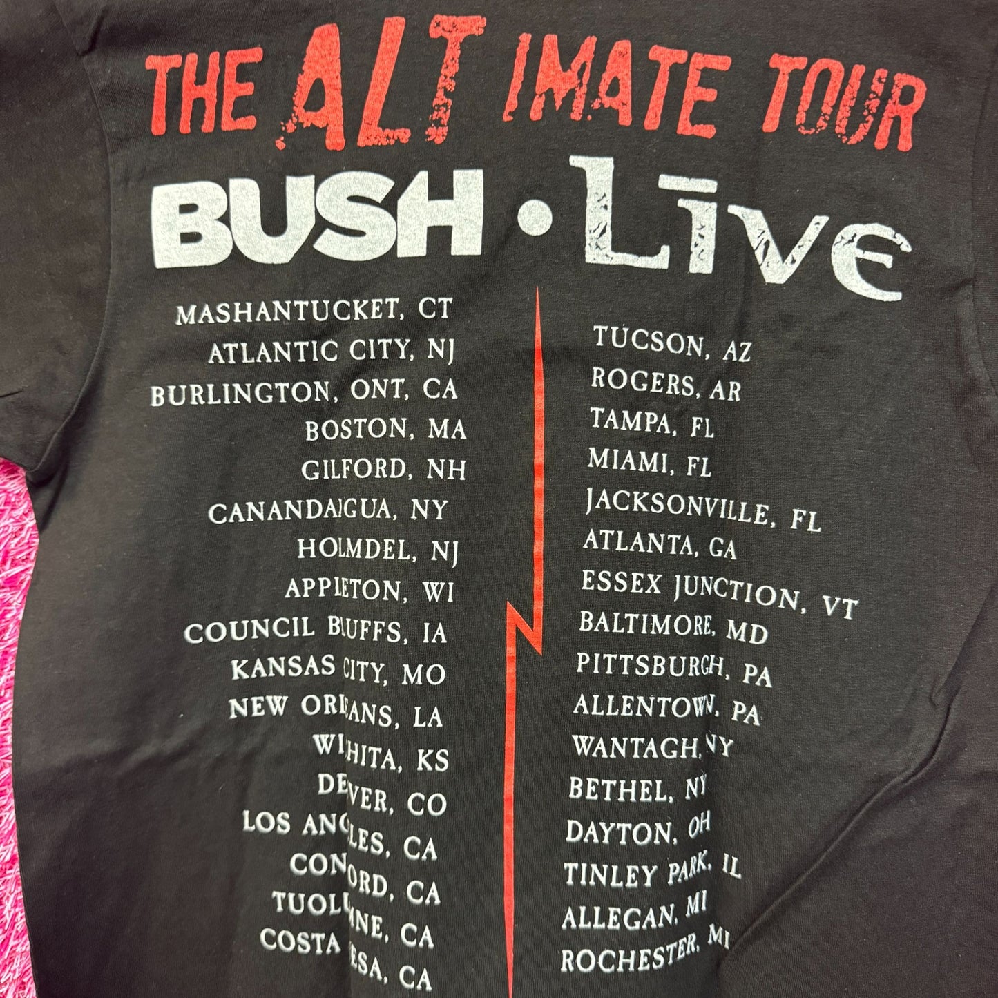 Bush the alt imate tour T-shirt size small