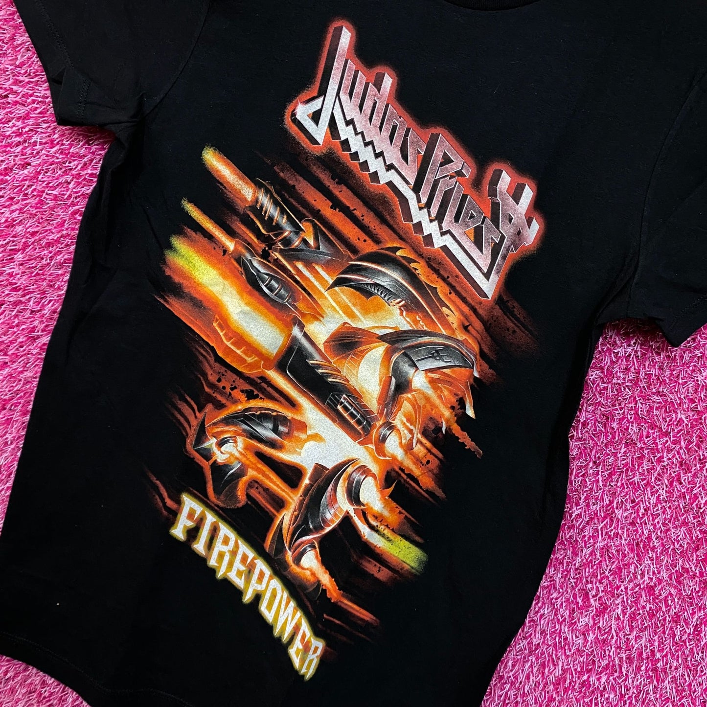 Judas Priest Firepower Rock Tshirt size Small