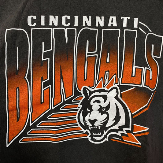 Junk Food Clothing NFL Cincinnati Bengals Chrome Retro Style Women's T-Shirt XS