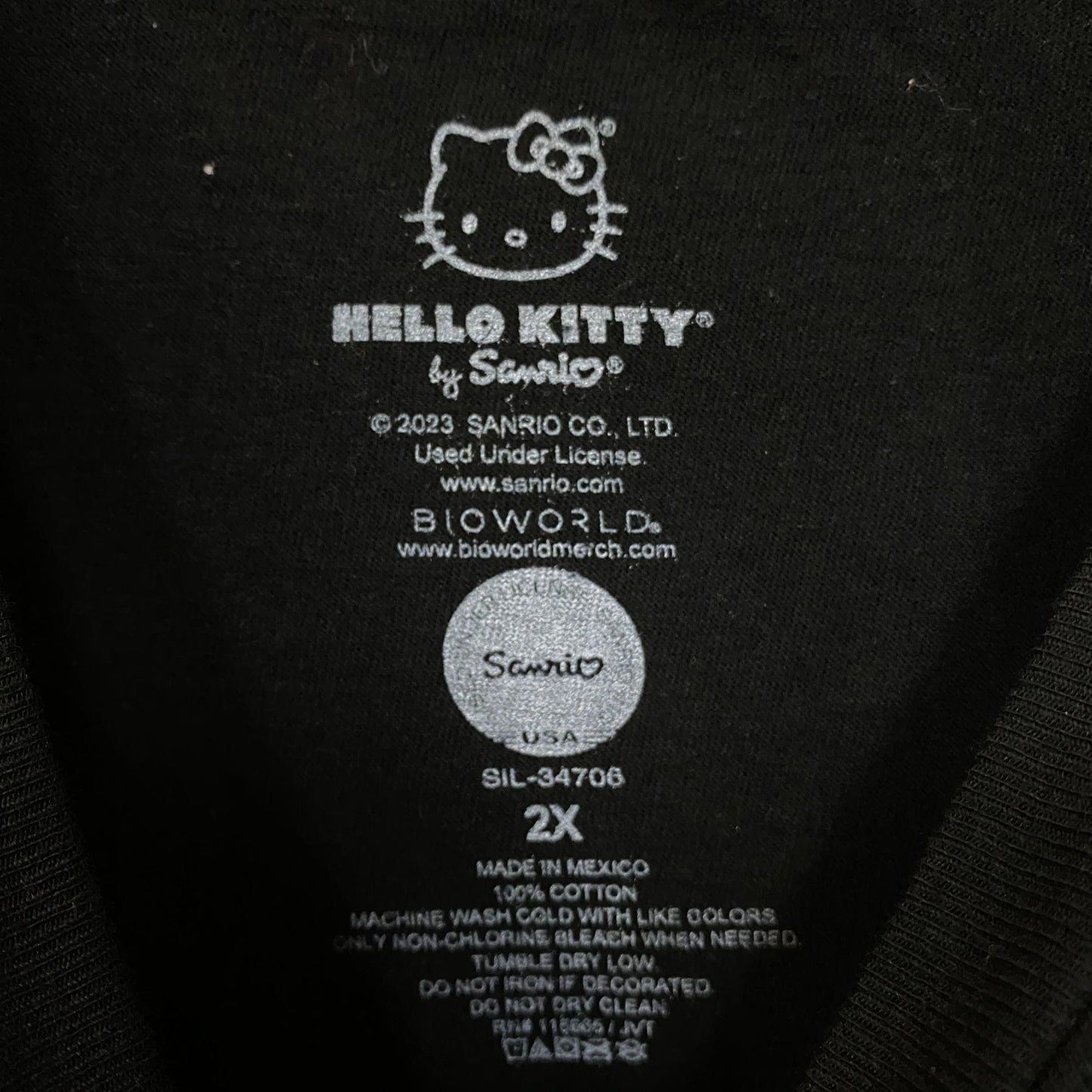 Hello Kitty Kawaii Burger Shoppe by Sanrio T-Shirt 2X