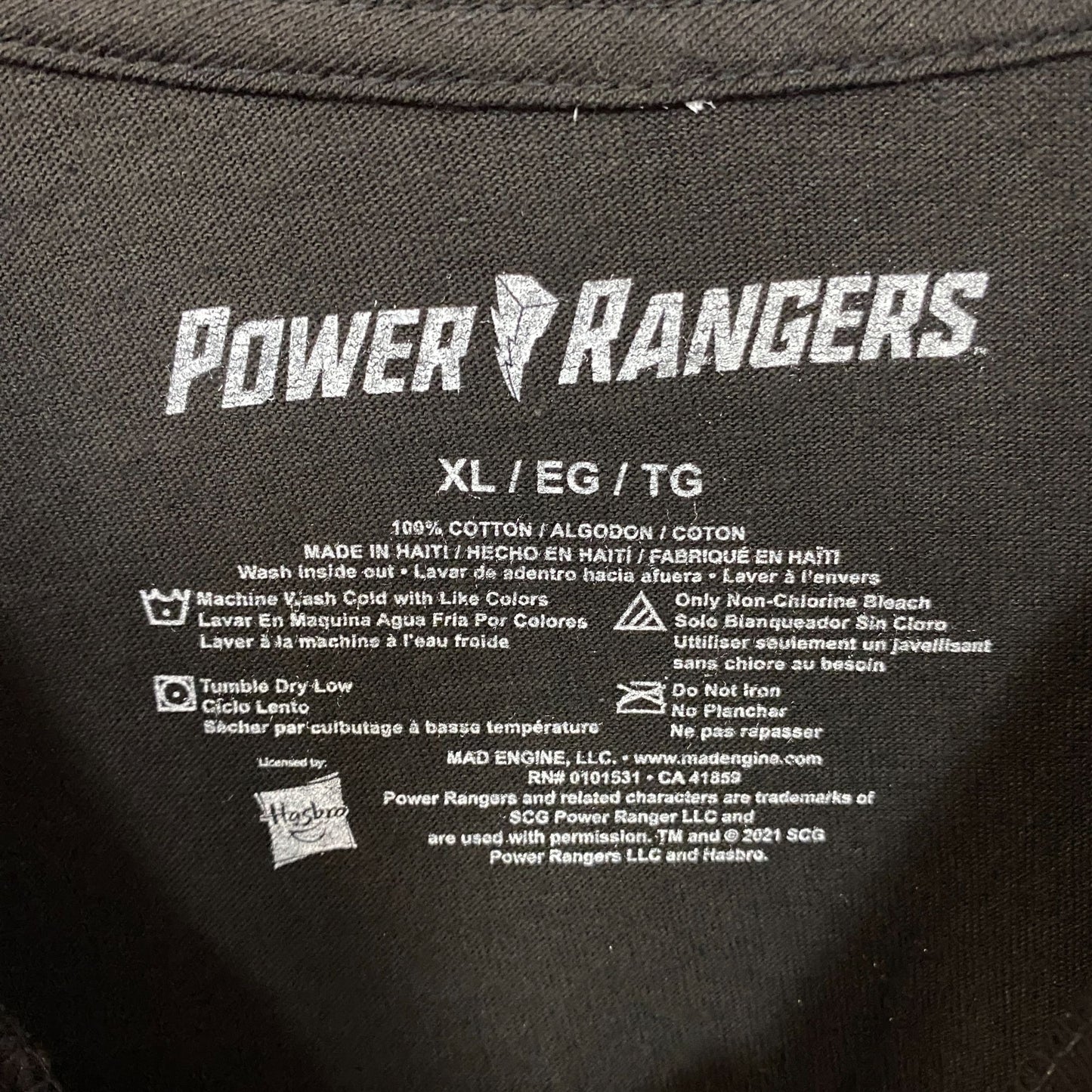 The Mighty Morphin Power Rangers Black Power Ranger T-Shirt XL