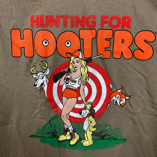 Hooters Hunting for Hooters Vintage Style T-shirt Small