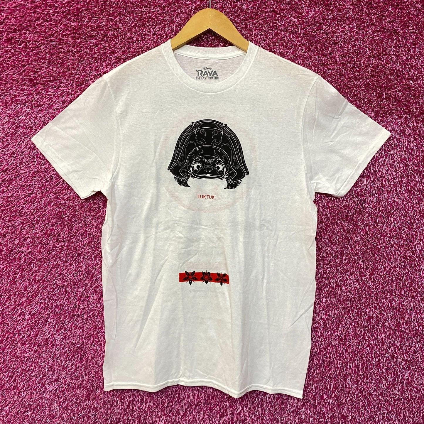Raya and the last dragon TukTuk Tshirt size medium