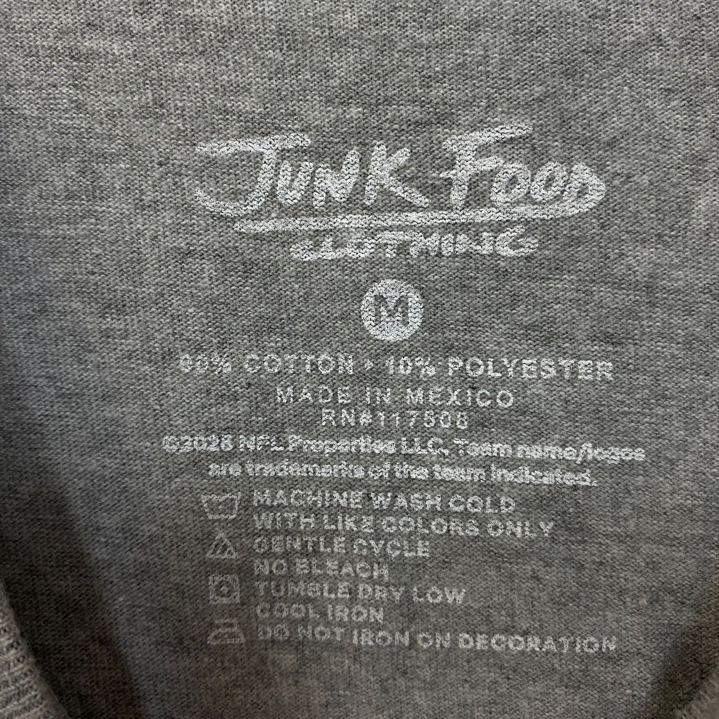 Junk Food Buffalo Bills Vintage Style Graphic T-Shirt Medium