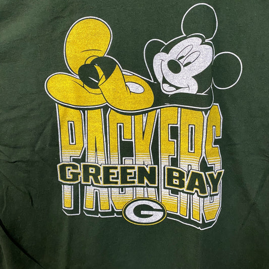 Disney x Junk Food NFL Green Bay Packers Mickey Mouse Kick Back Green Shirt Large