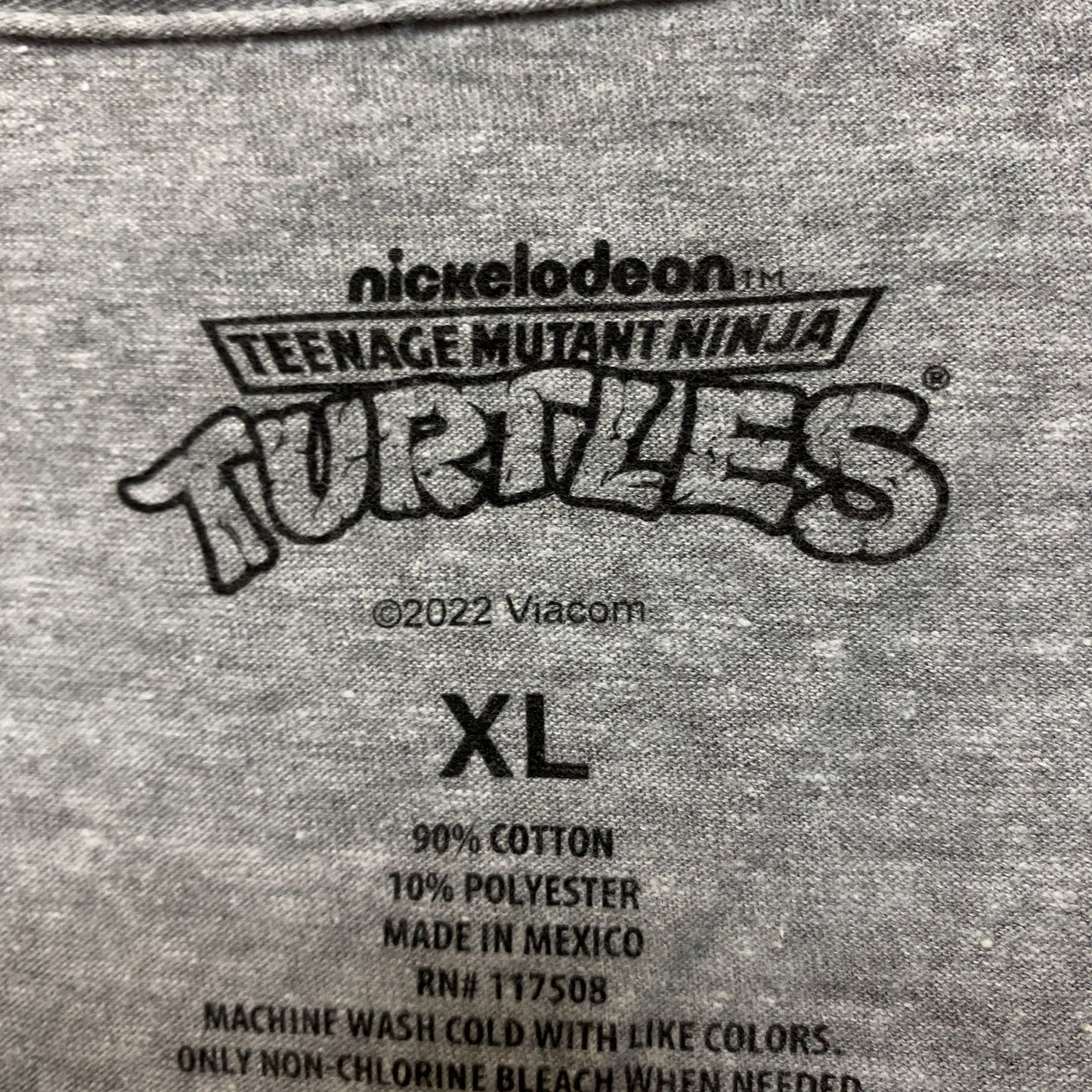 Teenage Mutant Ninja Turtles Gray Tshirt size Extra Large